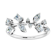 Load image into Gallery viewer, Bloom Ring with Leafy Diamond
