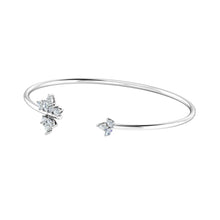 Load image into Gallery viewer, Bloom Centre Open Diamond Bracelet
