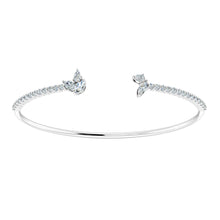 Load image into Gallery viewer, Bloom Contemporary Centre Open Diamond Bracelet with Leafy edges
