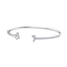 Load image into Gallery viewer, Bloom Contemporary Centre Open Diamond Bracelet with Leafy edges
