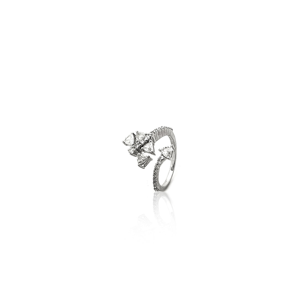 Bloom Dragonfly Diamond Ring