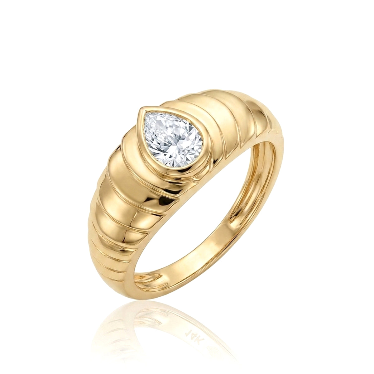 Bloom Diamond Sculpted Gold Ring