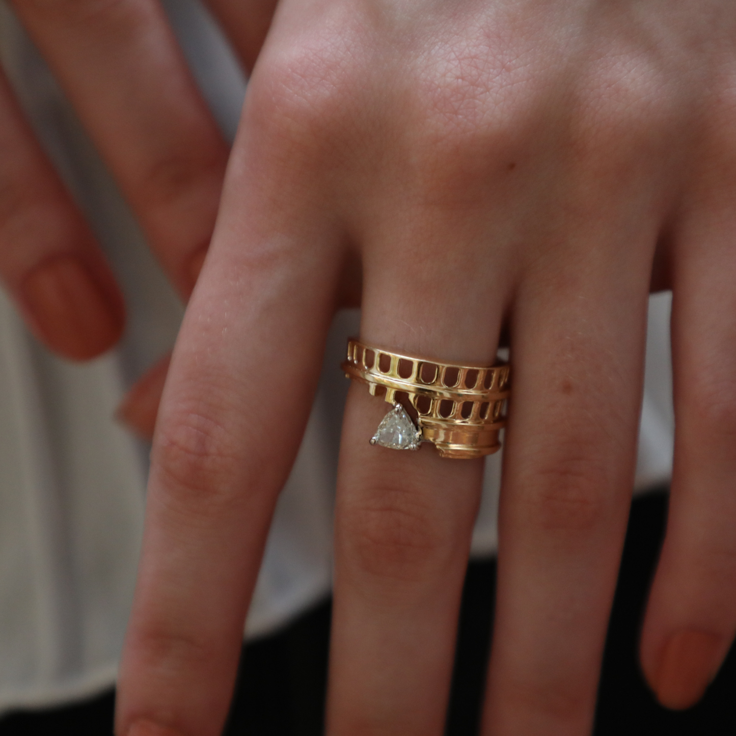 Rewind Colosseum Ring