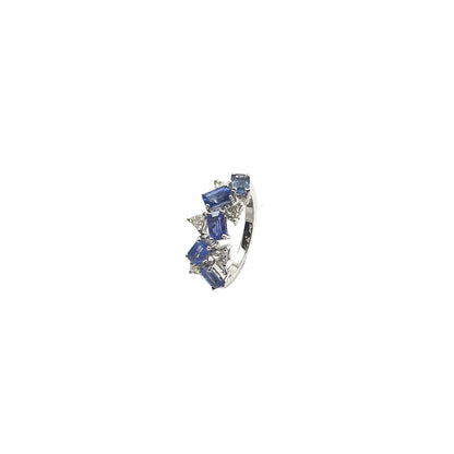Contemporary Ring in Blue Sapphires and Trillions
