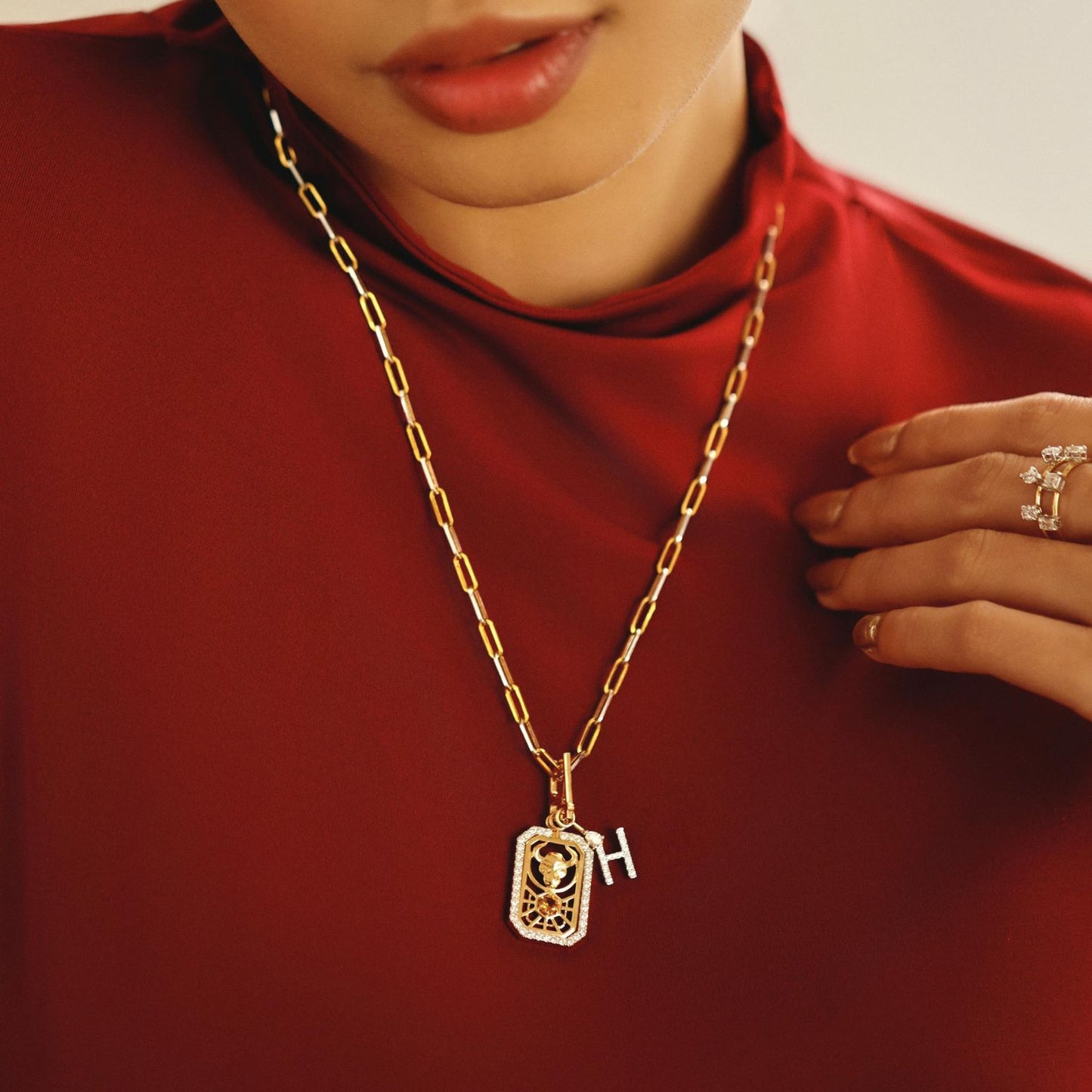 Evermore Zodiac Locket – Taurus