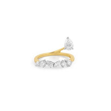Load image into Gallery viewer, Rewind Pear And Mix Diamonds Ring
